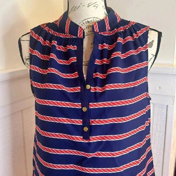 Macbeth Collection Red, White, and Blue Sleeveless Top size Medium - Picture 3 of 9